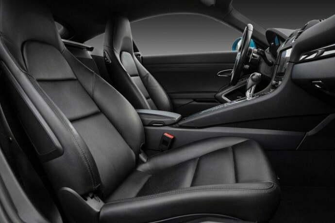 porsche-718-cayman-bensin-2018-big-34