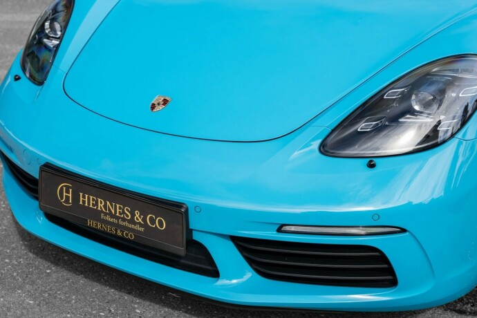 porsche-718-cayman-bensin-2018-big-2