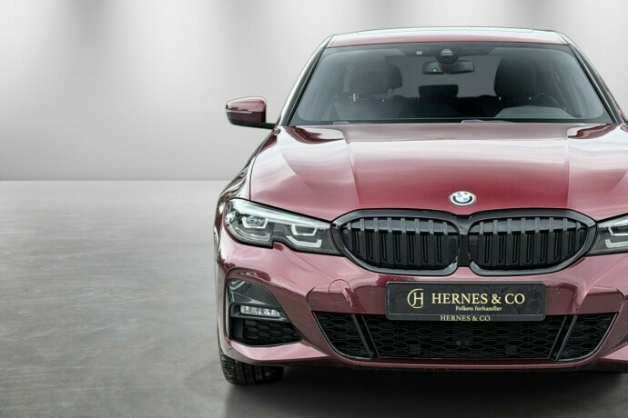 bmw-3-serie-elektrisitetbensin-2022-big-3