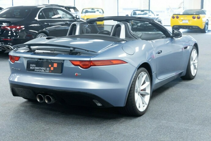 jaguar-f-type-bensin-2014-big-2