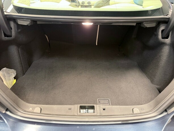 mercedes-benz-clk280-bensin-2007-big-17