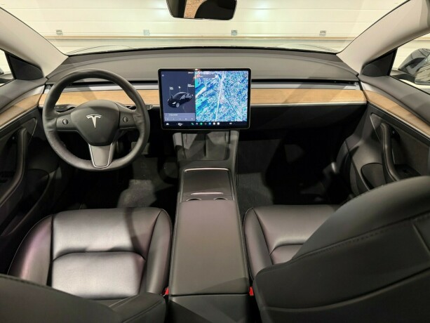 tesla-model-3-elektrisitet-2021-big-15