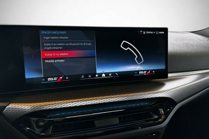 bmw-i4-elektrisitet-2024-big-30