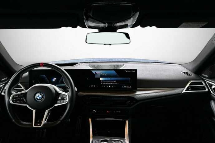 bmw-i4-elektrisitet-2024-big-37