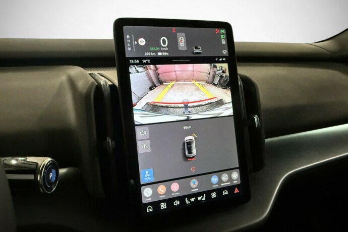 volvo-ex30-elektrisitet-2025-big-18