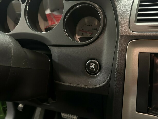 dodge-challenger-bensin-2011-big-28