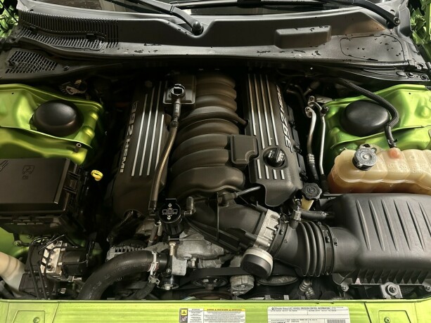 dodge-challenger-bensin-2011-big-42