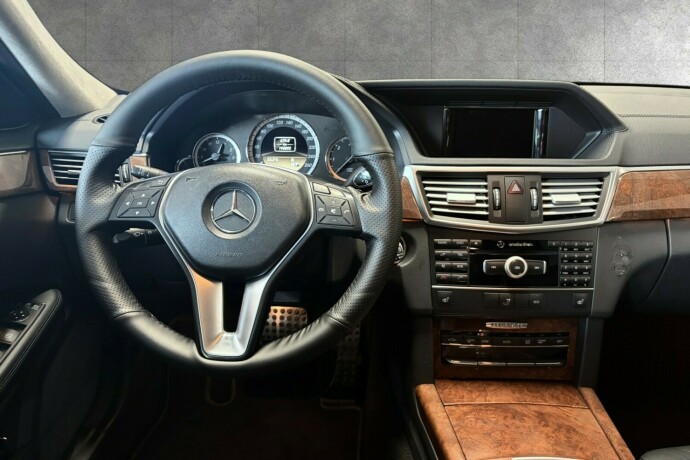 mercedes-benz-e-klasse-diesel-2012-big-17