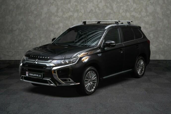 mitsubishi-outlander-plug-in-petrol-2020-big-1