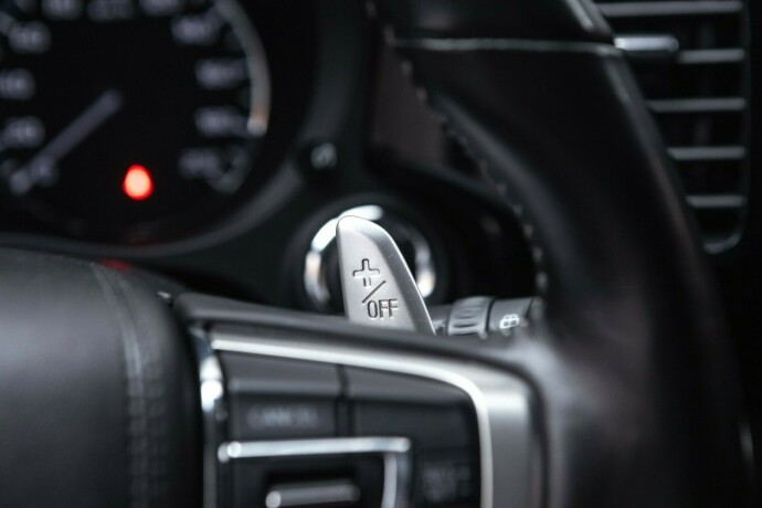 mitsubishi-outlander-plug-in-petrol-2020-big-13