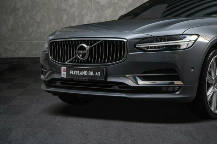volvo-v90-diesel-2017-big-3