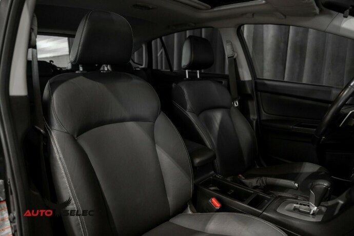 subaru-xv-bensin-2012-big-18