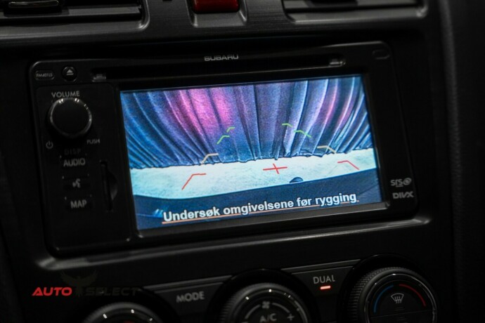 subaru-xv-bensin-2012-big-42