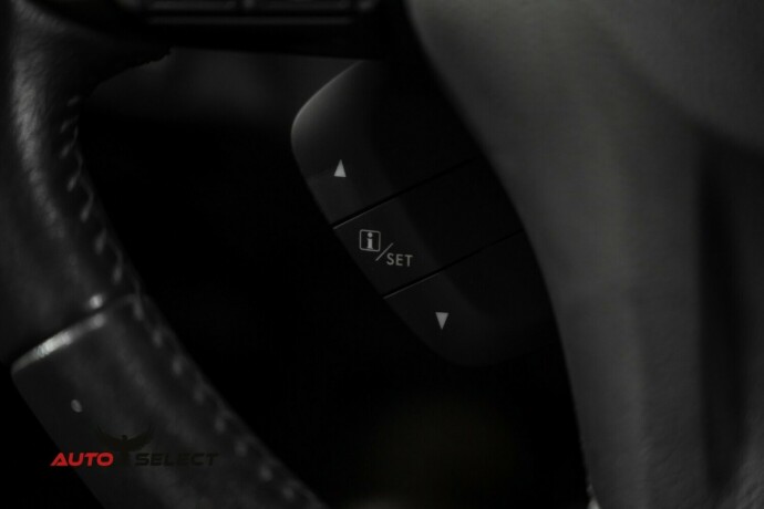 subaru-xv-bensin-2012-big-29