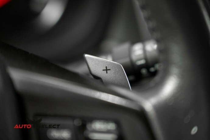 subaru-xv-bensin-2012-big-33