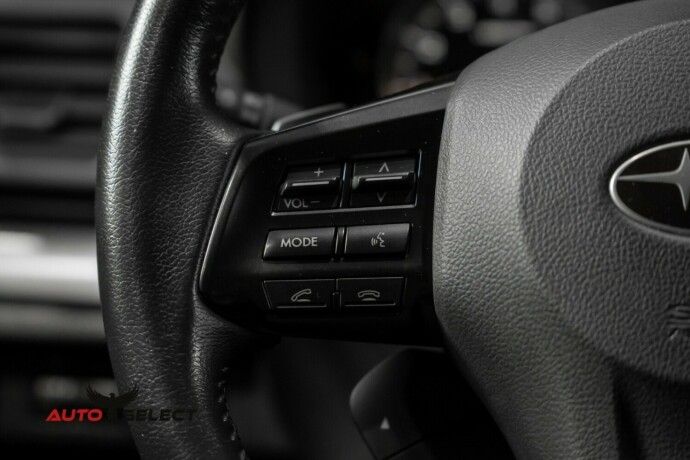 subaru-xv-bensin-2012-big-28