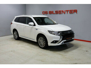 Mitsubishi | Outlander | Elektrisitet+bensin | 2020