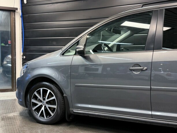 volkswagen-touran-diesel-2013-big-7