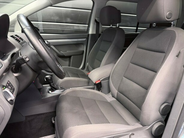 volkswagen-touran-diesel-2013-big-12
