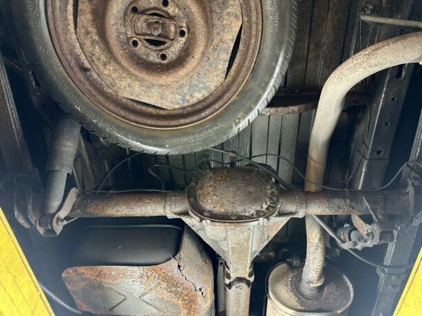 chevrolet-astro-van-bensin-2001-big-50