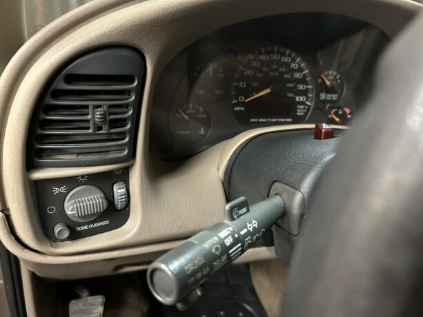 chevrolet-astro-van-bensin-2001-big-30