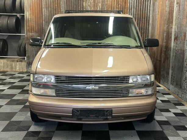 chevrolet-astro-van-bensin-2001-big-8