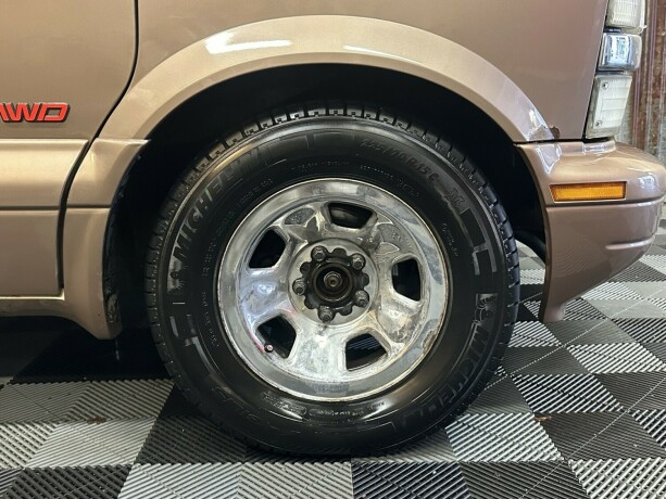 chevrolet-astro-van-bensin-2001-big-6