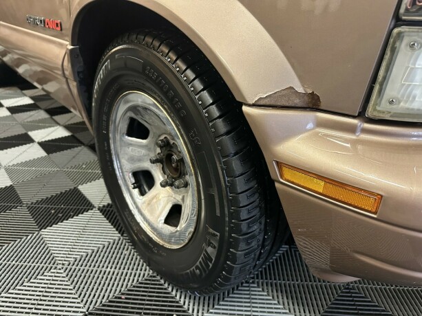 chevrolet-astro-van-bensin-2001-big-10