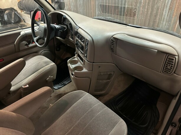 chevrolet-astro-van-bensin-2001-big-33