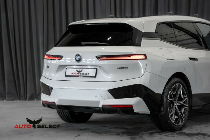 bmw-ix-elektrisitet-2022-big-15