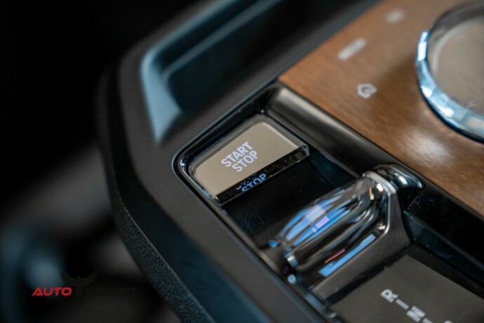 bmw-ix-elektrisitet-2022-big-43