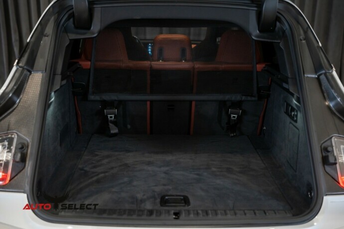 bmw-ix-elektrisitet-2022-big-11