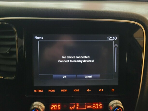mitsubishi-outlander-plug-in-petrol-2020-big-32