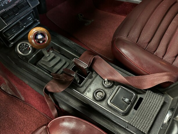 ford-mustang-bensin-1970-big-44