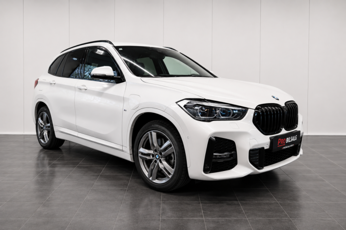 bmw-x1-elektrisitetbensin-2021-big-1