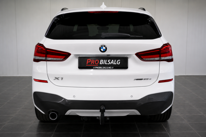 bmw-x1-elektrisitetbensin-2021-big-10