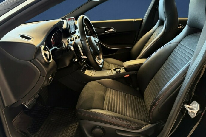 mercedes-benz-cla-bensin-2015-big-9