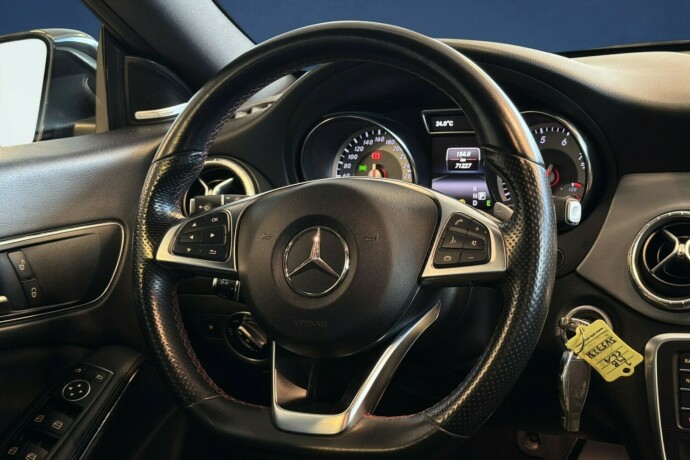 mercedes-benz-cla-bensin-2015-big-14