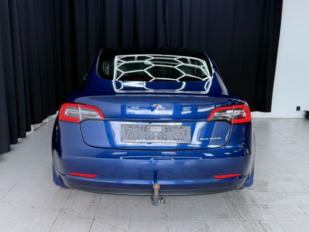tesla-model-3-elektrisitet-2021-big-6