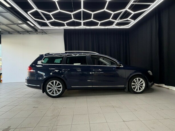 volkswagen-passat-diesel-2012-big-8