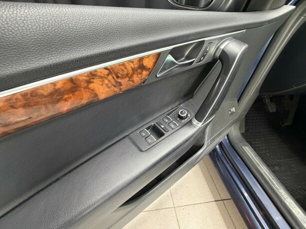volkswagen-passat-diesel-2012-big-12