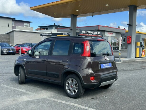 fiat-panda-bensin-2013-big-3