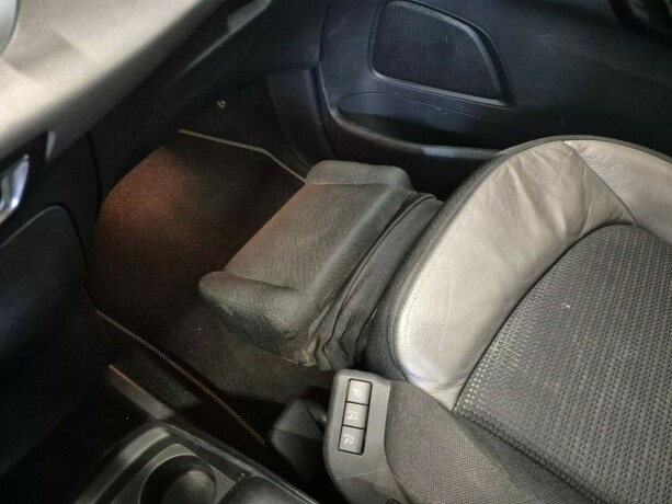 citroen-grand-c4-picasso-bensin-2018-big-20