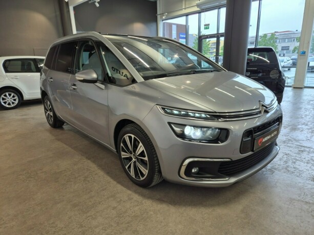 citroen-grand-c4-picasso-bensin-2018-big-6