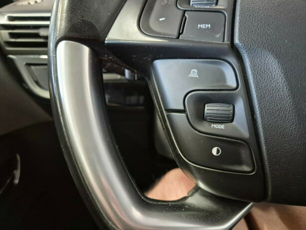 citroen-grand-c4-picasso-bensin-2018-big-12