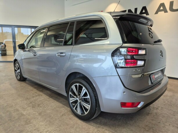 citroen-grand-c4-picasso-bensin-2018-big-2