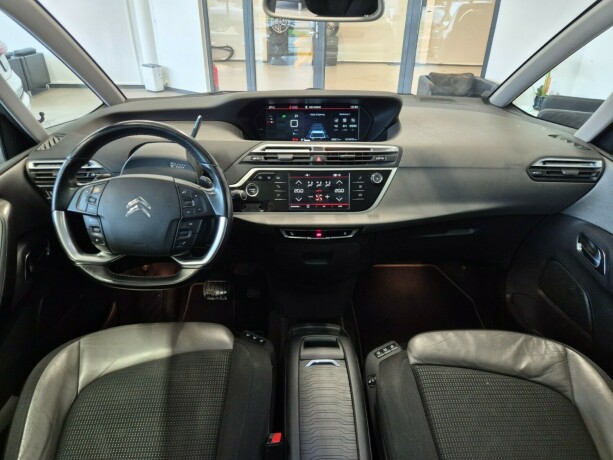 citroen-grand-c4-picasso-bensin-2018-big-10