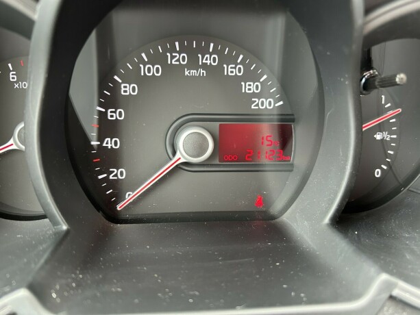 kia-picanto-bensin-2012-big-18