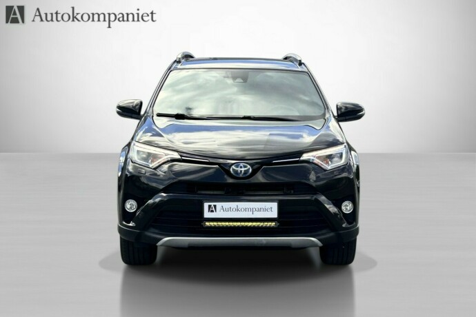 toyota-rav4-elektrisitetbensin-2016-big-7