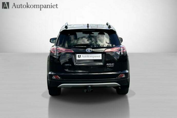 toyota-rav4-elektrisitetbensin-2016-big-6